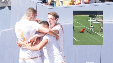 Valour Football Club, Liga de Canadá, jugador evita gol de su compañero