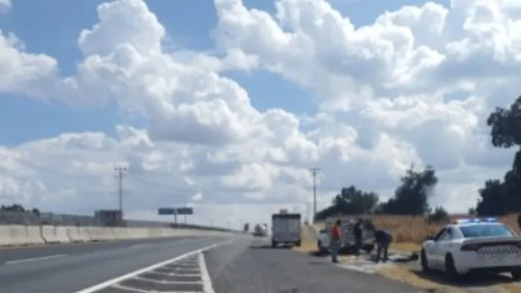 Accidente causó cierre sobre la carretera Los Reyes-Zacatepec en Tlaxcala hoy