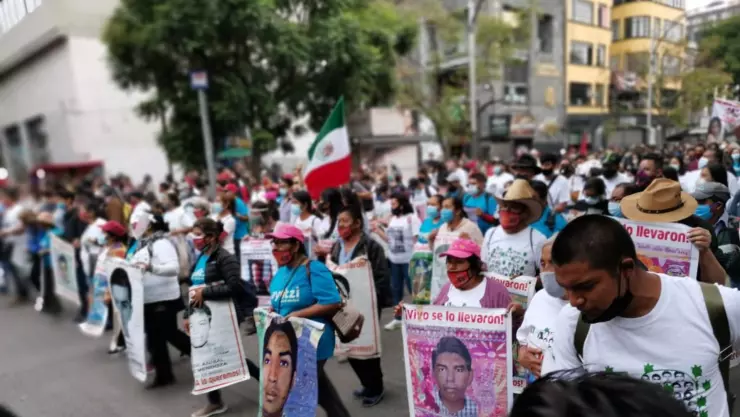 ayotzinapa-padres-recompensa.jpg