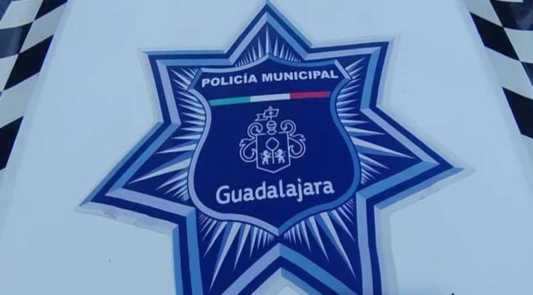 ZMG: se forma otro socavón en Zapopan y hombre termina herido de bala en Guadalajara