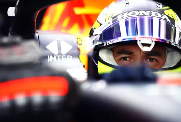 Disney, Pixar y Mattel homenajean a checo pérez de una manera única