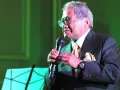 Armando Manzanero.