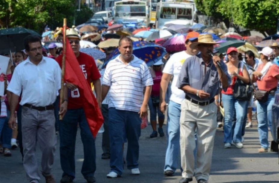 Anuncia CETEG cesará manifestaciones hasta 1 de mayo