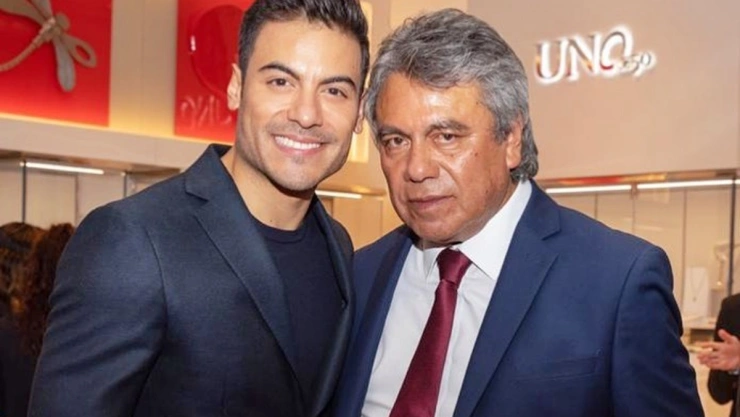 Muere padre de Carlos Rivera.