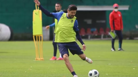 Oribe Peralta anuncia su retiro del futbol profesional