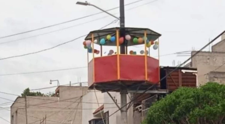 salon-fiestas-poste-neza.jpg