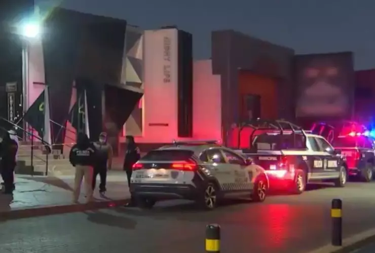 A inicios de la Semana Santa 2025, en Cholula, Puebla, una violenta riña en un bar terminó en una trágica balacera