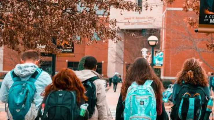 Beca de transporte universitario en CDMX ¿Cómo hacer mi registro y cuáles son los requisitos?