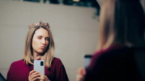 Las 3 claves que te permitirán detectar si tu pareja es narcisista