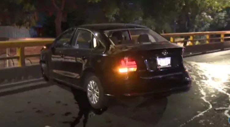 CDMX: Fuerte choque en Río San Joaquín deja un hombre vivo de milagro