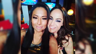 Toñita y Lolita Cortés.jpg