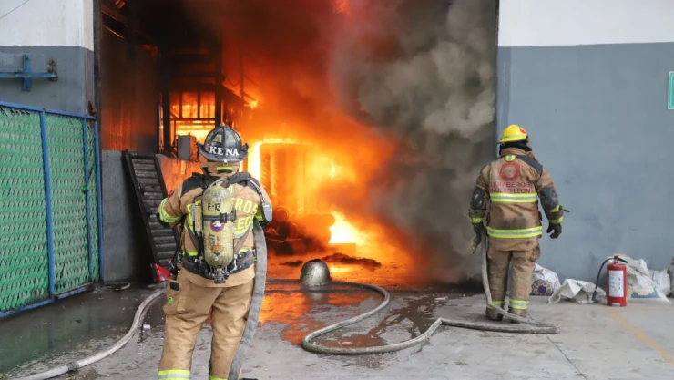 incendio Garcia Nuevo León fábrica