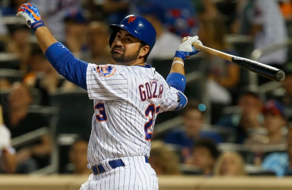 Adrián González