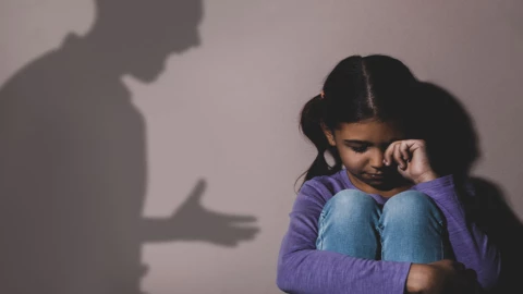 niño salva a su hermana de ser ahorcada