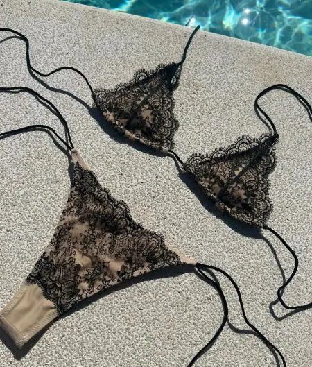 Los bikinis con encaje son una opción atrevida e innovadora para esta temporada