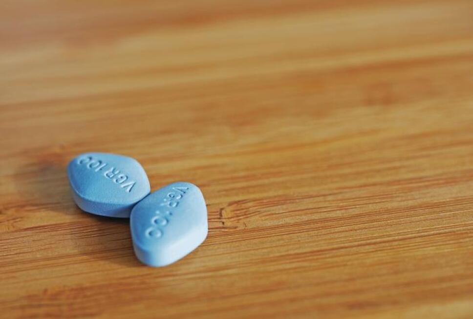 Reto de TikTok Jóvenes toman viagra; terminan en el hospital