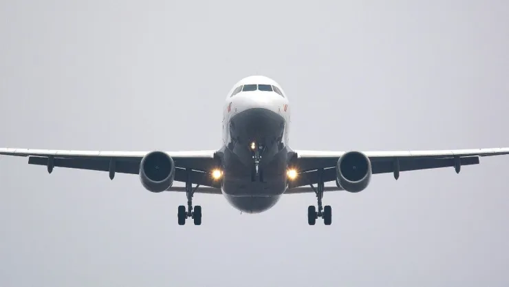 ¿Afectará a los vuelos Sobrecargos de Aeroméxico podrían irse a huelga; esto sabemos
