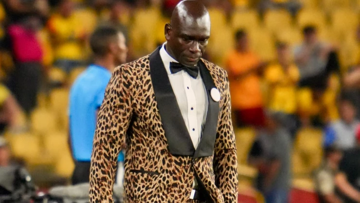 Segundo Castillo sorprendió con animal print: ¿cuánto cuestan sus extravagantes trajes?