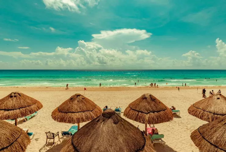 De-aldea-a-paraíso-turístico-en-50-años-así-lucia-Cancún-según-imágenes-de-la-NASA