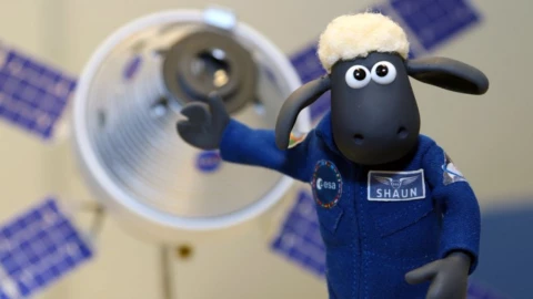 Shaun cordero Artemis I Luna