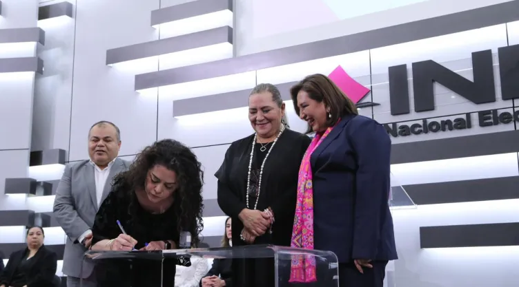 Xóchitl Gálvez ya es candidata a la Presidencia para las elecciones 2024; se registra ante el INE