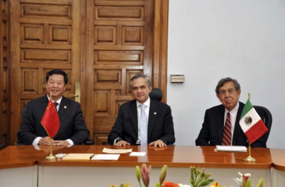 Mancera y el embajador de China