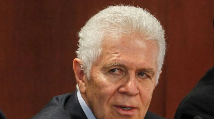 CARLOS PADILLA