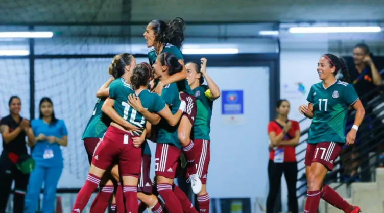 Selección mexicana fenemil de futbol