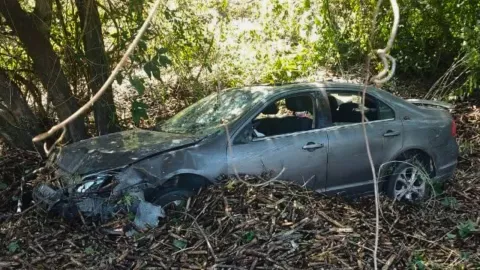 El accidente en la curva del Jícaro dejó dos personas lesionadas, entre ellas una menor