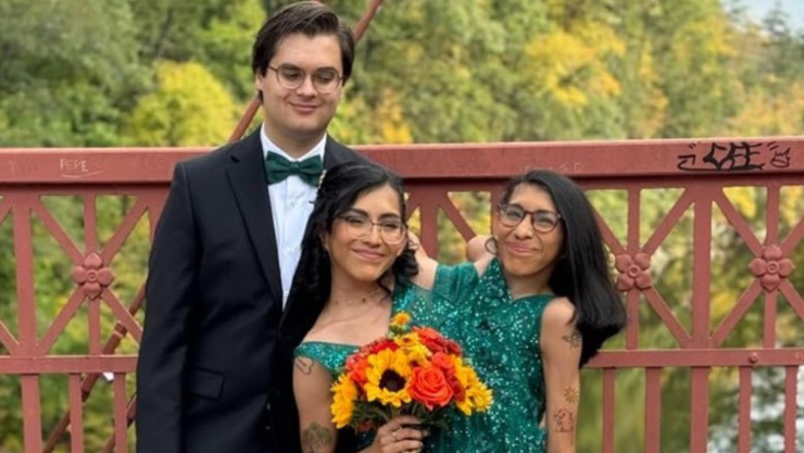 _Siamesas mexicanas se casan en Estados Unidos, así llevarán su intimidad.png
