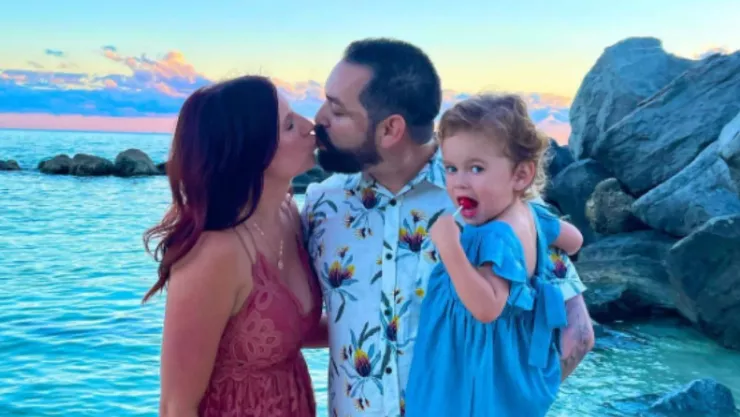 Fallece creador de Food With Bear Hands días después de celebrar su aniversario de bodas