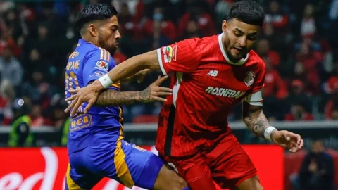 Alexis Vega tiene el sueldo más alto en Toluca