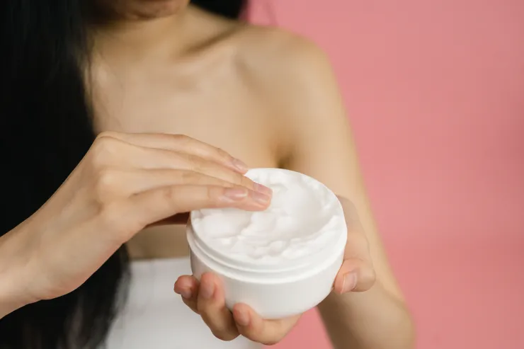 3 cremas hidratantes que debes usar en otoño-invierno en lugar de aceite corporal