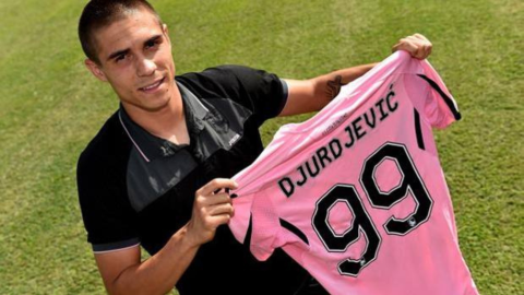 Uros Durdevic durante su presentación en Palermo