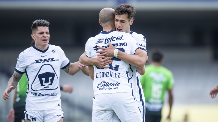 González y Dinenno pueden salir de Pumas