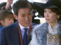 Song-yi, con su espontaneidad y picardía, continúa provocando emociones en Min-joon que creía extinguidas, y él, aunque retraído, empieza a responder a su caótico universo.