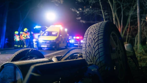 Volcadura de camión de peregrinos en la carretera Salamanca-Celaya.png