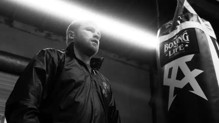 ¡Con ritmo! Canelo Álvarez entrena con Mariachi previo a su pelea