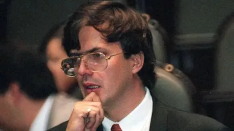 La historia de Marcelo Ebrard, una de las corcholatas que buscará volver a Palacio Nacional como presidente de México