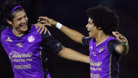 Alfonso Sánchez y Edward Bello, jugadores de Mazatlán