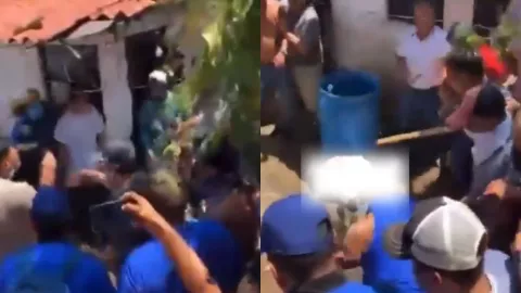 VIDEO: Habitantes sacan de su casa y golpean a pareja presuntamente asesinos de Camila