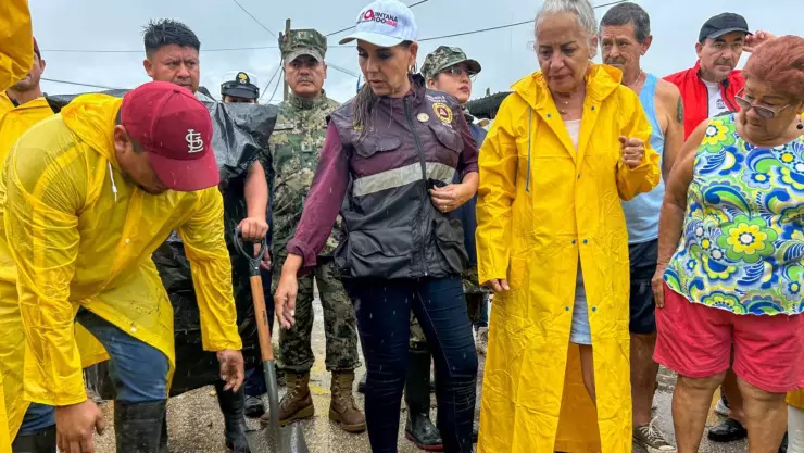 Recolectan más de 3 mil toneladas de basura en Chetumal; brigadas de gobierno y voluntarios siguen trabajando