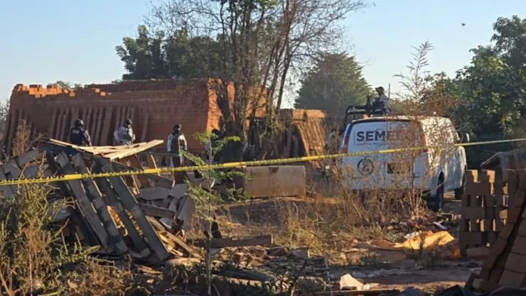 Hallan maleta con restos humanos en la Loma de Rodriguera, Culiacán