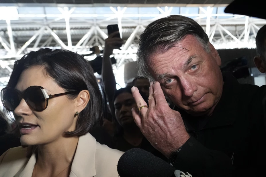 Michelle Bolsonaro
Jair Bolsonaro