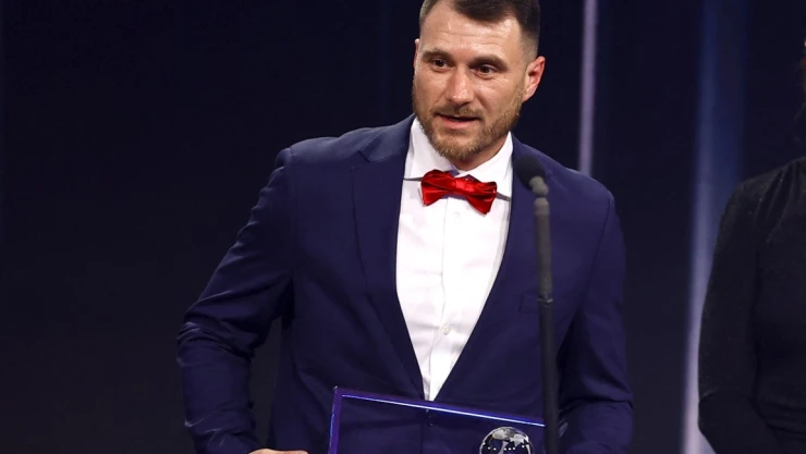 Marcin Oleksy ganador del Premio Puskas 2022 The Best