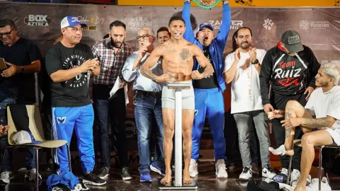 Alacran Berchelt Diego Ruiz pelea box