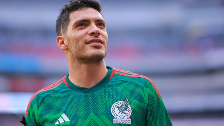 Raúl Jiménez opción para fichar por América