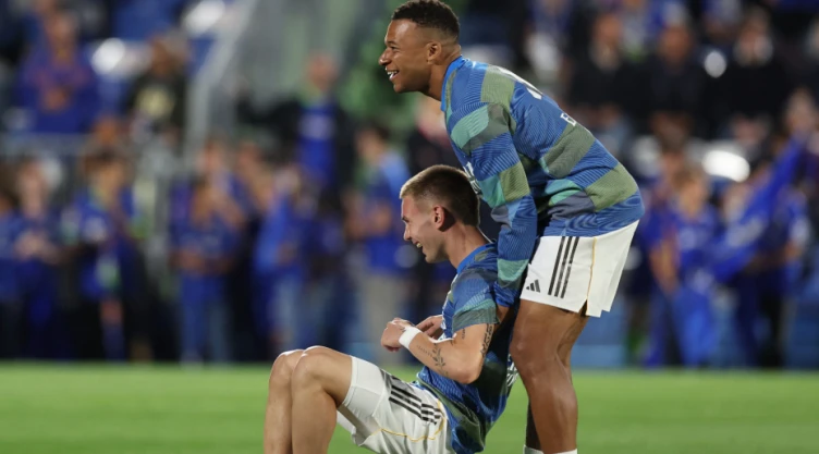 Mbappé y Franco Mastantuono