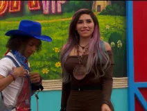 ¡Una oferta innegable! Adal Ramones propone un cambio de parejas para que Kevyn Bicolor Contreras y Daniela Bebeshita pasen una noche juntos en La Granja VIP.jpg