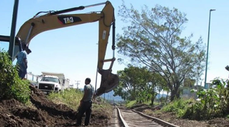 Construcción vías de tren